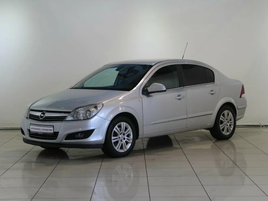 Opel Astra 2011 седан. Авто с пробегом в Рязани. Недорогие машины рязань купить