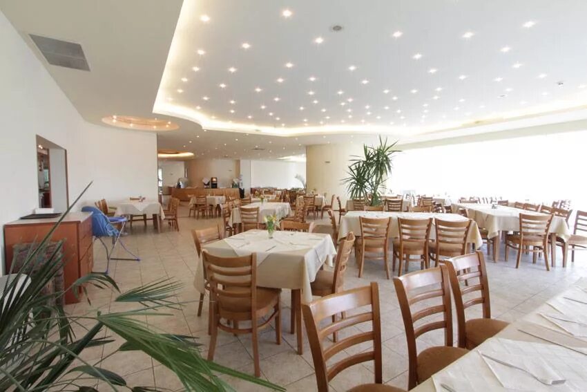 Marine hotel. Marine hotel. Marine hotel. Marine hotel. Отель marine palace в геленджике.