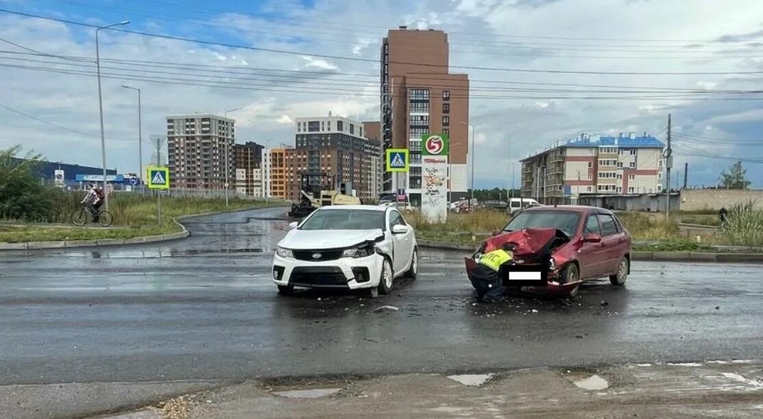 В кирове сбили человека. Место происшествия киров. Место происшествия кировская. Место происшествия киров вчера. Авария в юрьянском районе.