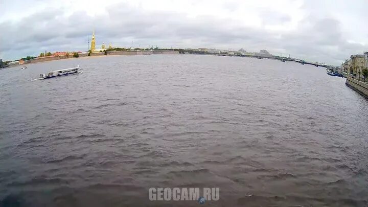 Веб камера на адмиралтейской набережной. Веб камера на адмиралтейской набережной. Дворцовый причал. Начало webcam в санкт петербурге. Санкт-петербург адмиралтейская набережная петергоф экспресс.