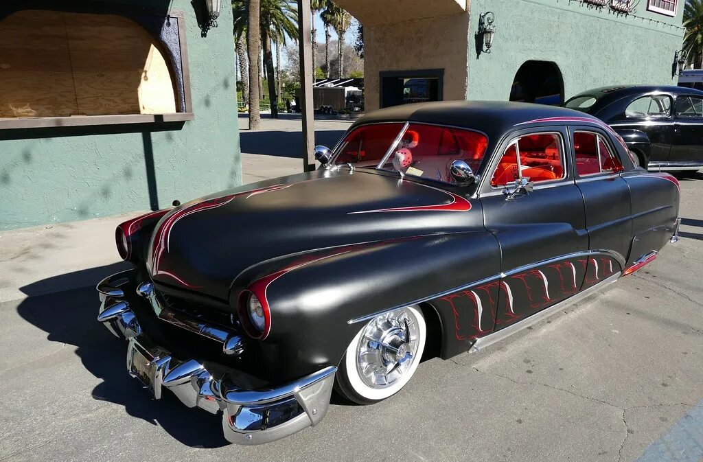 Mercury classic. Mercury monterey 1949 custom. mercury monterey 1950 coupe лоурайдер. mercury classic custom lowrider cars retro. mercury eight lowrider.