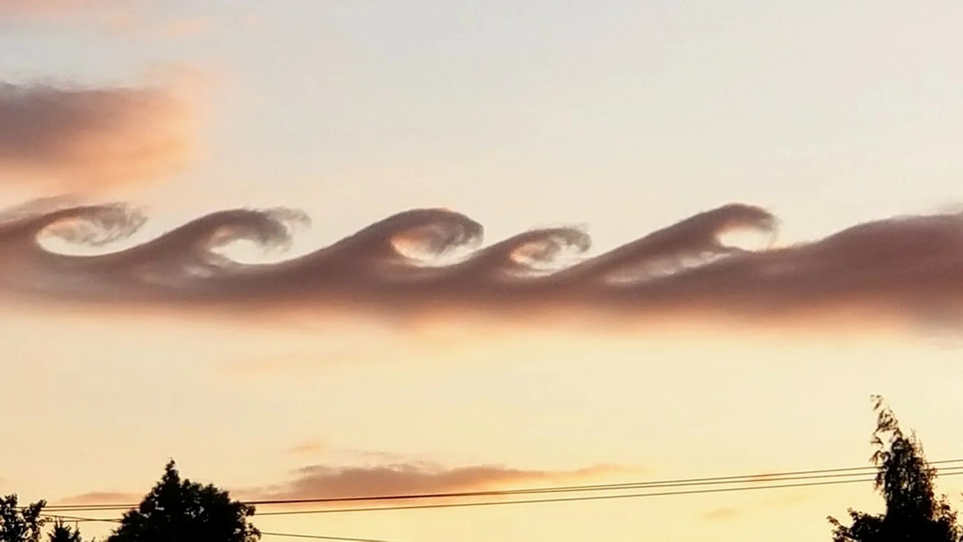 Celestial wave