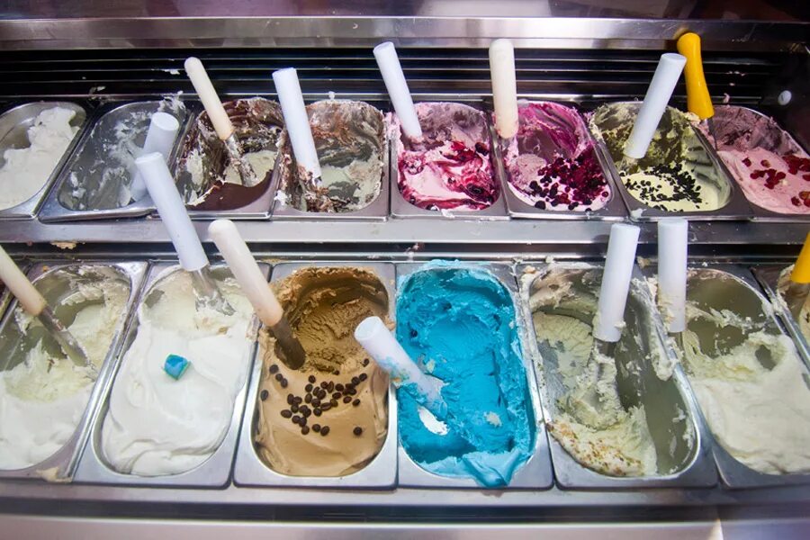 Сицилийское джелато. Мороженое на развес. Развесное мороженое. Кафе мороженое.