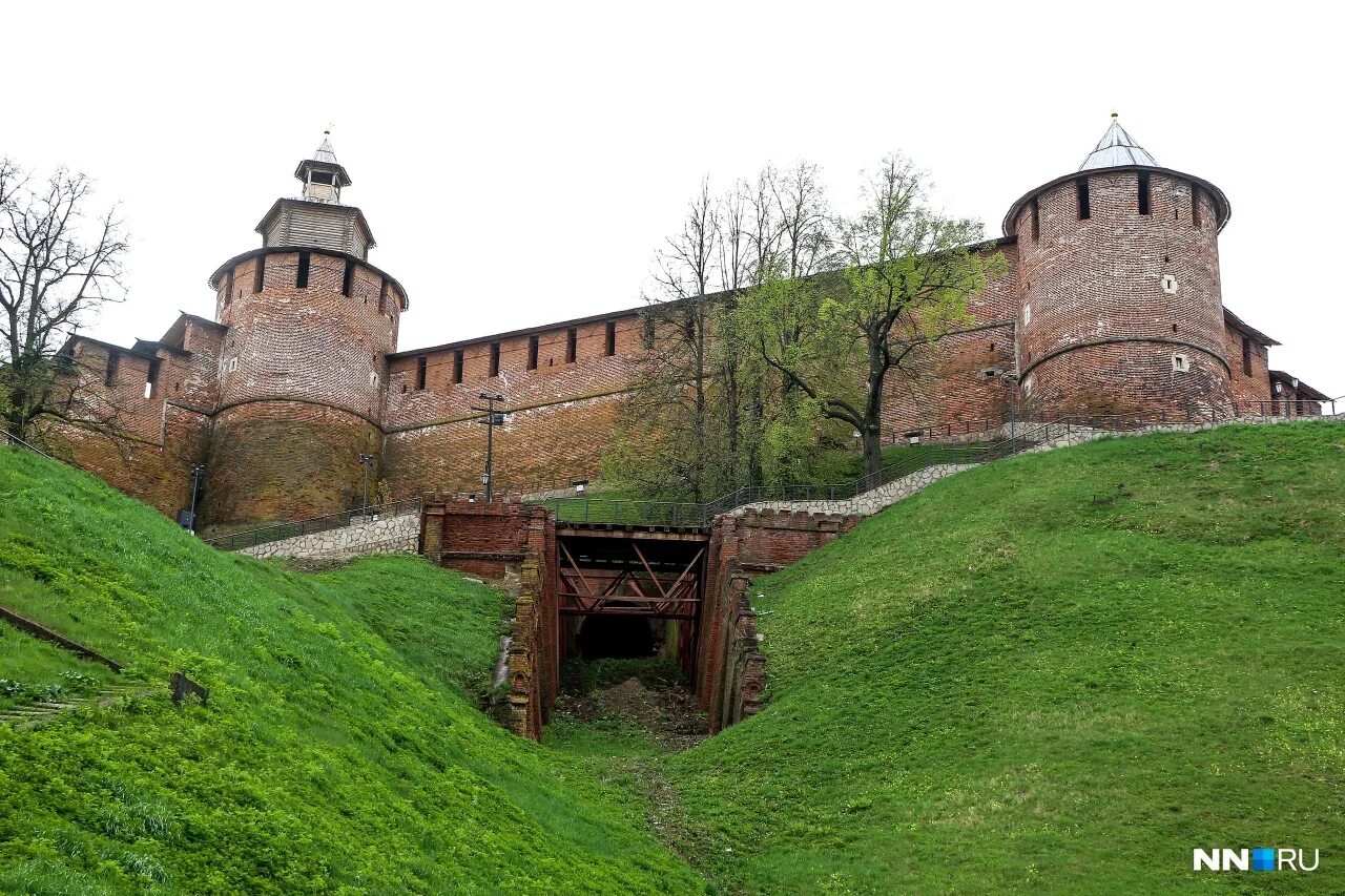 Фуникулер нижний новгород кремль. Кремлевский фуникулер в нижнем новгороде. Фуникулер в нижнем новгороде 2023. Кремль фуникулер. Нижегородский кремль нижний новгород фуникулер.