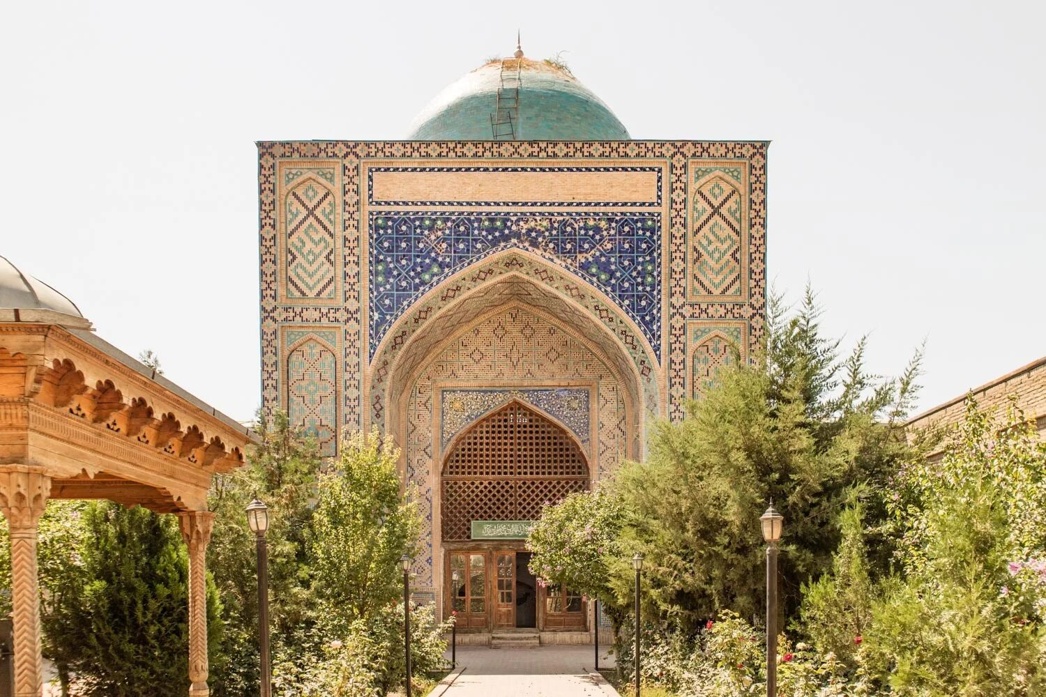 Худжанд зимой. Худжанд 07. Худжанд машина базар. Ночной кайраккум бахористон. Худжанд 07.