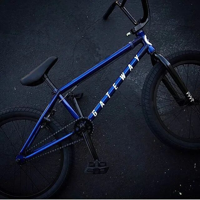 Комплит сандей бмх. Велосипед bmx verde theory 2014. Bmx 5740. Голубой бмх. Бмх черно синий.