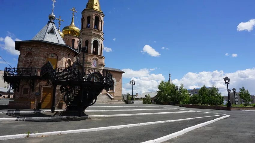 Сайт новотроицкого городского. Новотроицк Новотроицк ФОТОПЛАНЕТА. Новотроицк достопримечательности. Памятники города Новотроицка Оренбургской области. Достопримечательности города Новотроицка.