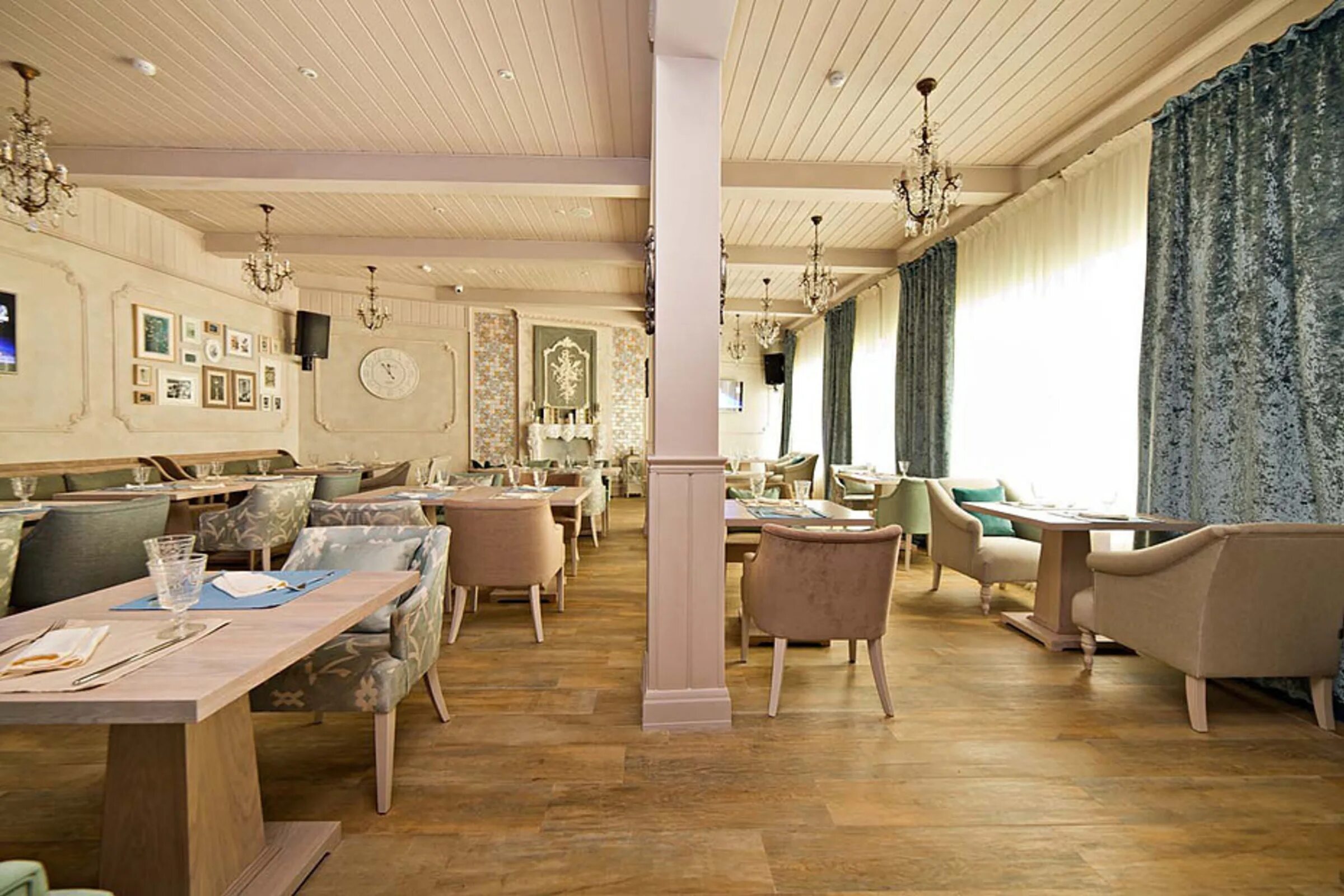 Узоры ресторан москва. Ресторан в москве элевен турецкий ресторан. Синяя река ресторан. Моди ресторан арбат. 11 ресторан москва.