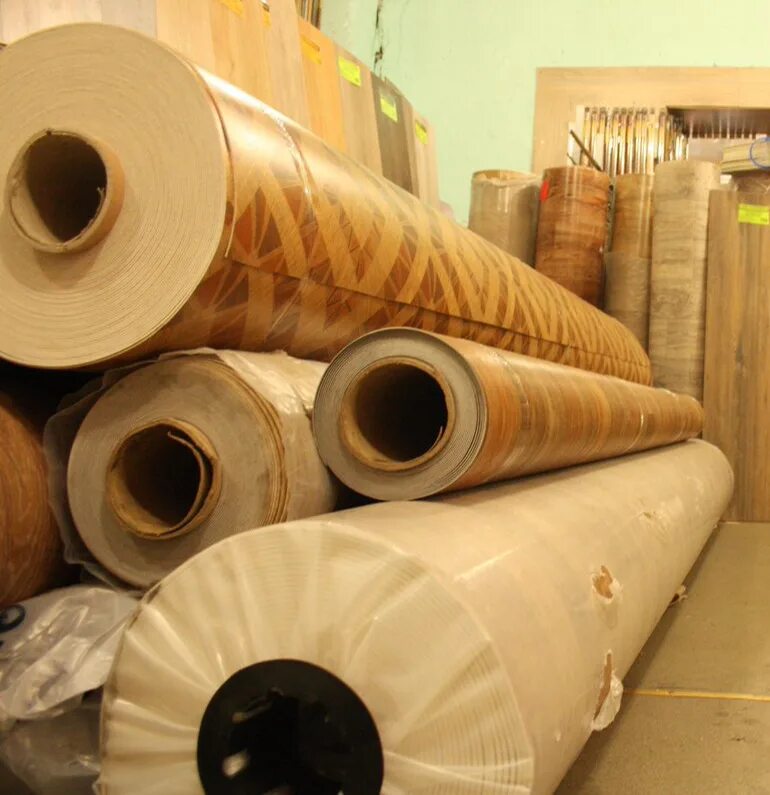 Линолеум центр. Линолеум на салова 52. Строительный магазин линолеум в молдове. Линолеум на оптовом складе. Линолеум рулон.