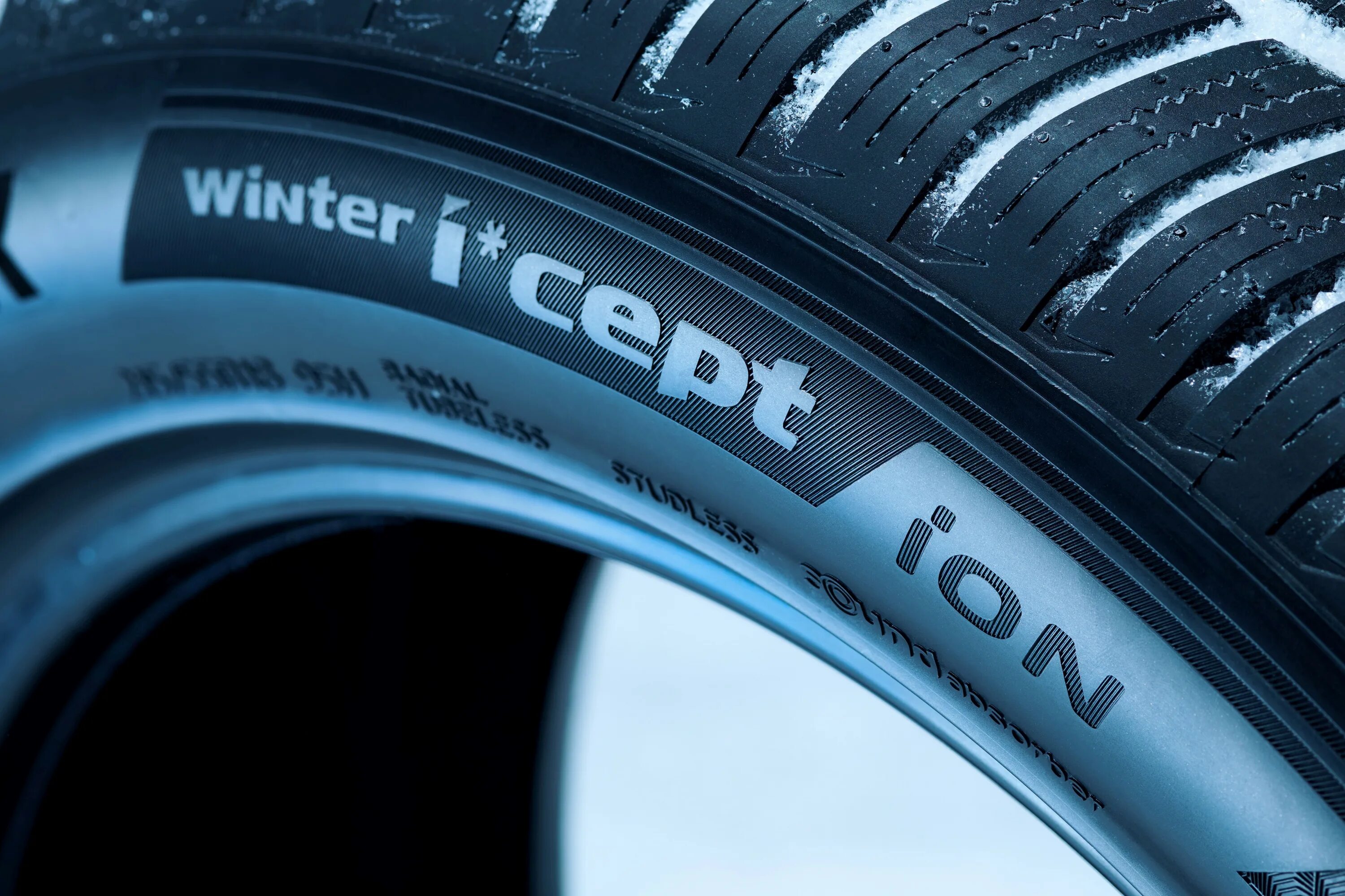 Hankook ion i*cept. Резина Ханкук для электромобилей. Шины новые Hankook. Hankook / ion FLEXCLIMATE.