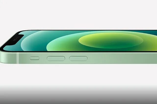 Iphone 12 вода. Iphone 12 Mini зеленый. Iphone 12 Mini салатовый. Iphone 12 Green. ДНС айфон 12 мини салатовый.