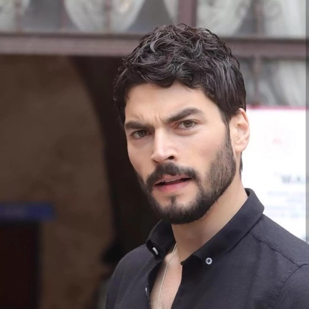 Три сестры турецкий сериал тюркан. Миран рейян турецкий сериал. Турк 2023. Ханде сорал исмаил демирджи сериал. Турк 2023.