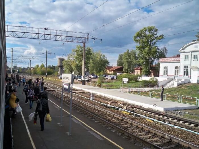 Камбарка железнодорожный вокзал. Станция камбарка. Сколько камбарка. Город камбарка удмуртия. Город камбарка удмуртская республика.
