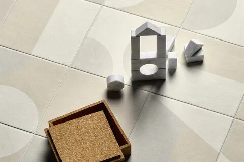Tile puzzle