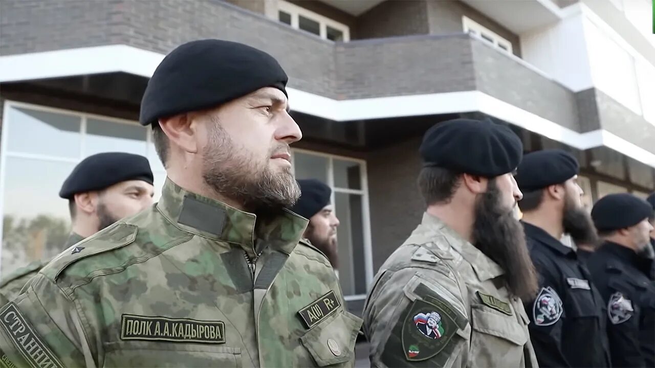Полк рамзана кадырова. Рамзан межидов собр чечни. Войска ахмата кадырова. Батальон кадырова. Кадыров полки.