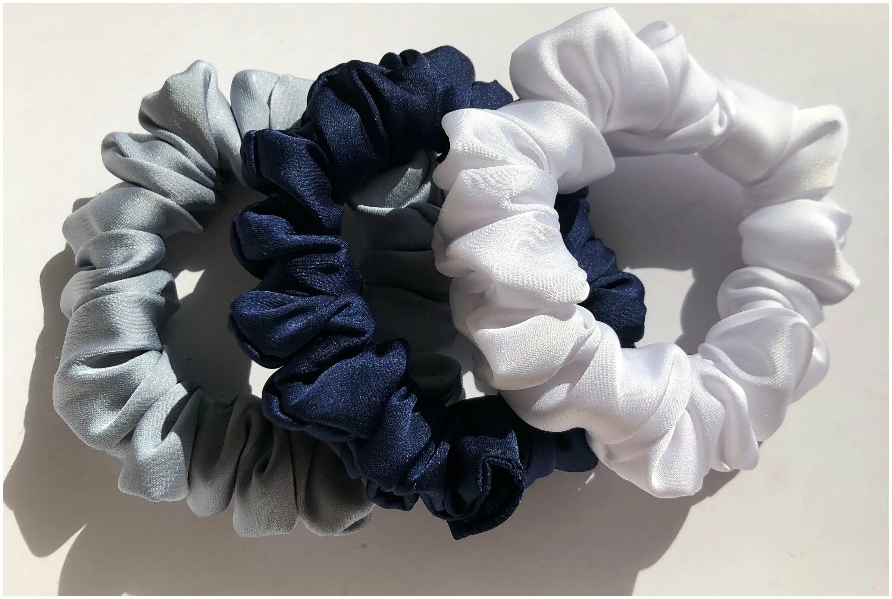 Красивые резинки для волос. Объемная резинка для волос. Объемная резинка для волос. Резинки из ткани. Шьем резинку для волос.