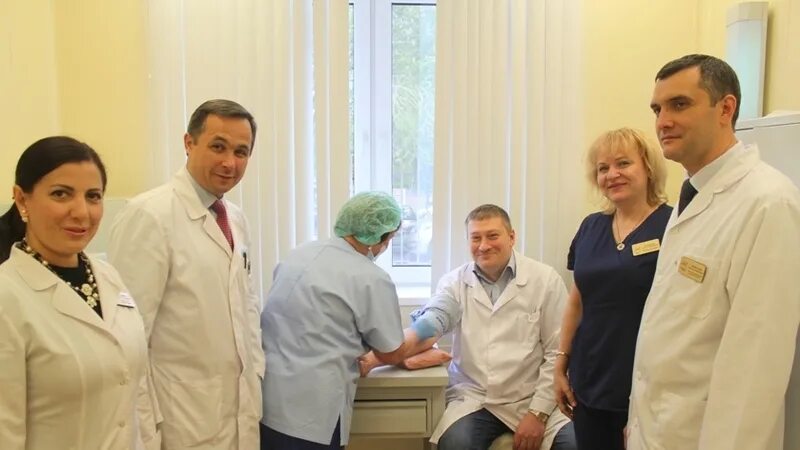 Городская ивано матренинская больница. Детская республиканская больница казань. Резеда ремировна кукмор црб. Республиканская больница сотрудники. Казань инфекционная больница ркиб.