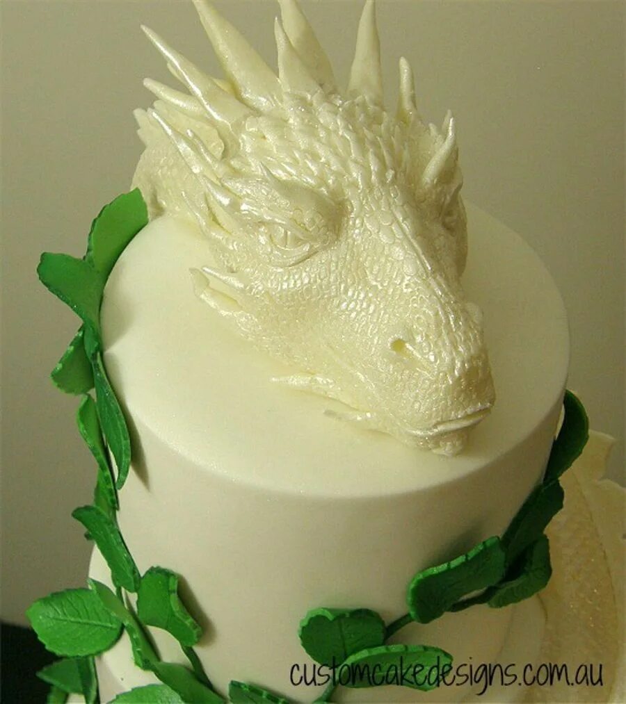 Торт дракон. Торт в виде дракона. Торт дракон. Торт с дракошей кактусами. Торт дракон.