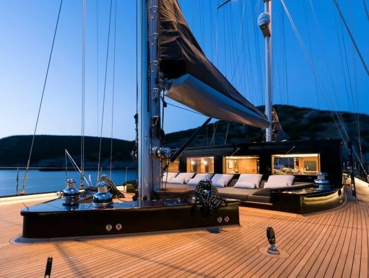 Ultimate luxury. Яхте "Blue Voyage".
