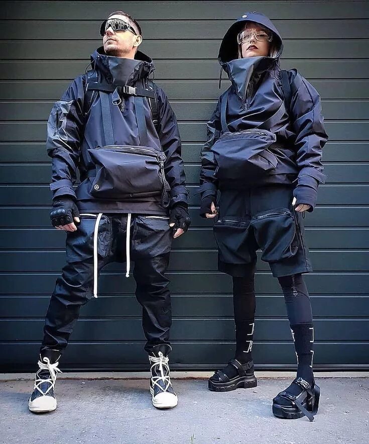 Techwear одежда. Techwear стиль. techwear плащ. techwear стиль женский. techwear darkwear стиль.