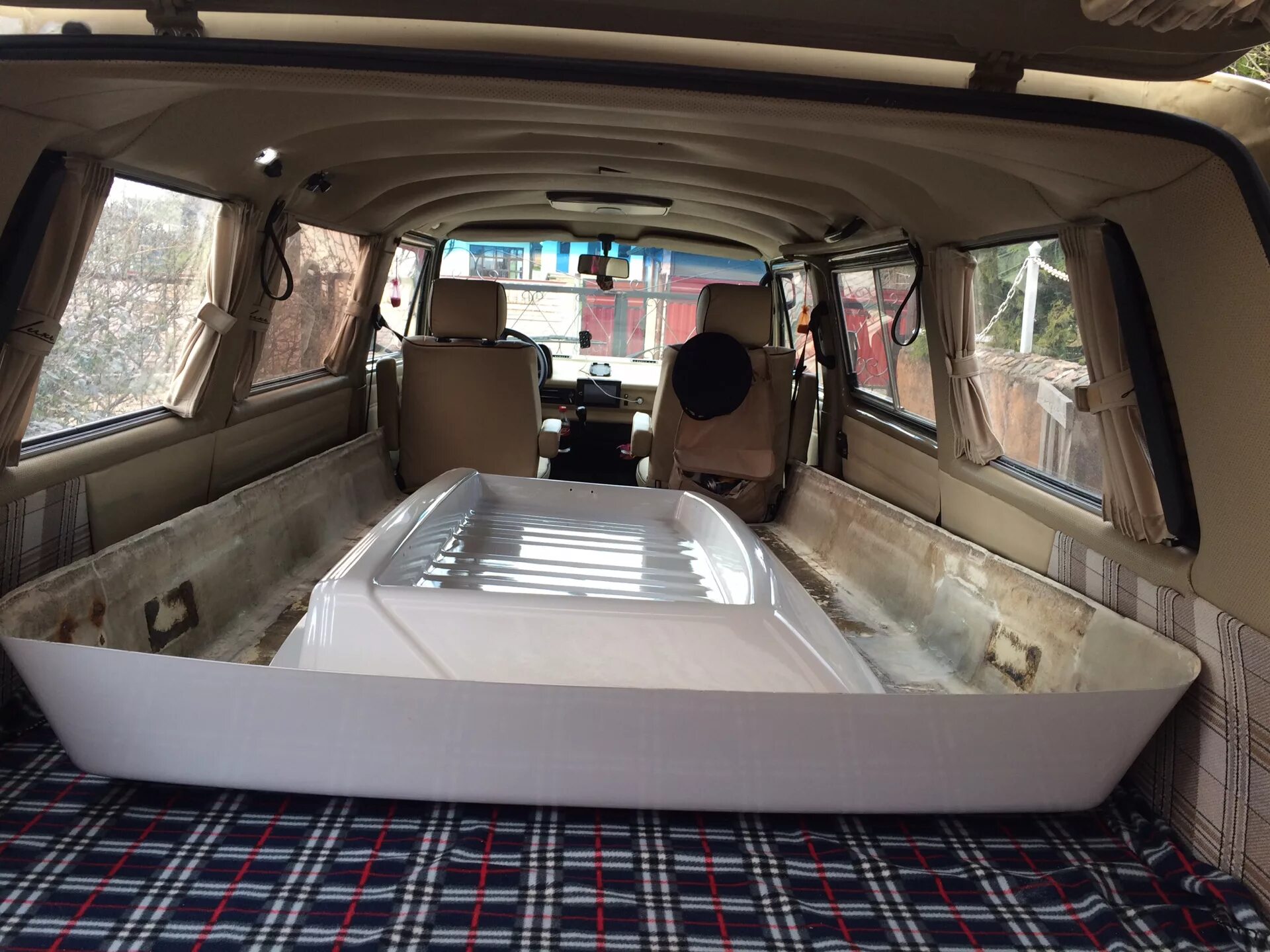 Высокая крыша установка. Крыша westfalia t3. vw t3 weekender салон. крыша camper на фольксваген транспортер т 3. volkswagen t4 с подъемной крышей.