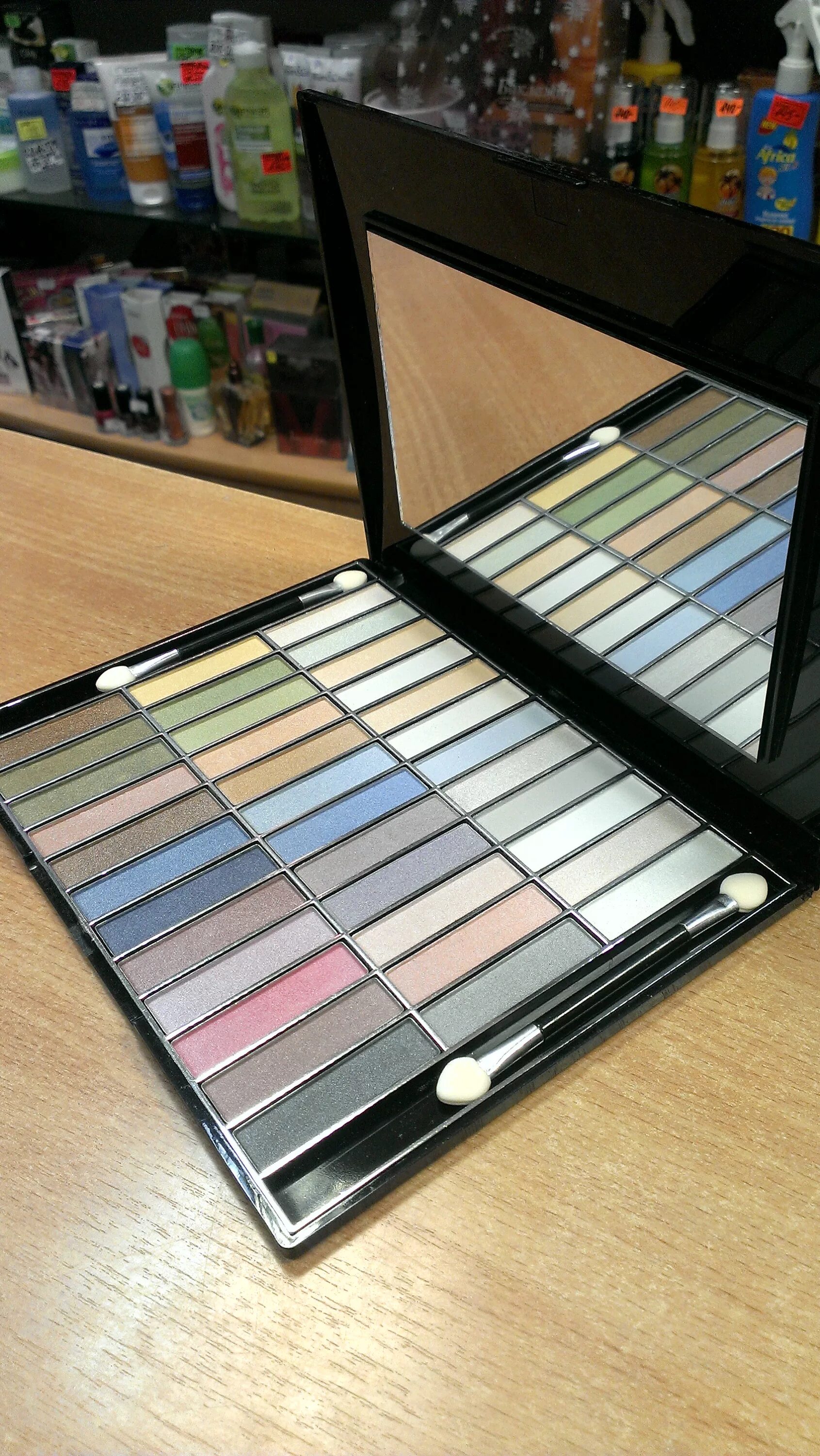 палетка теней ruby rose 12 цветов. косметика 90 руби роуз. Ruby rose палетка теней. тени руби роуз 90. палетка руби роуз.