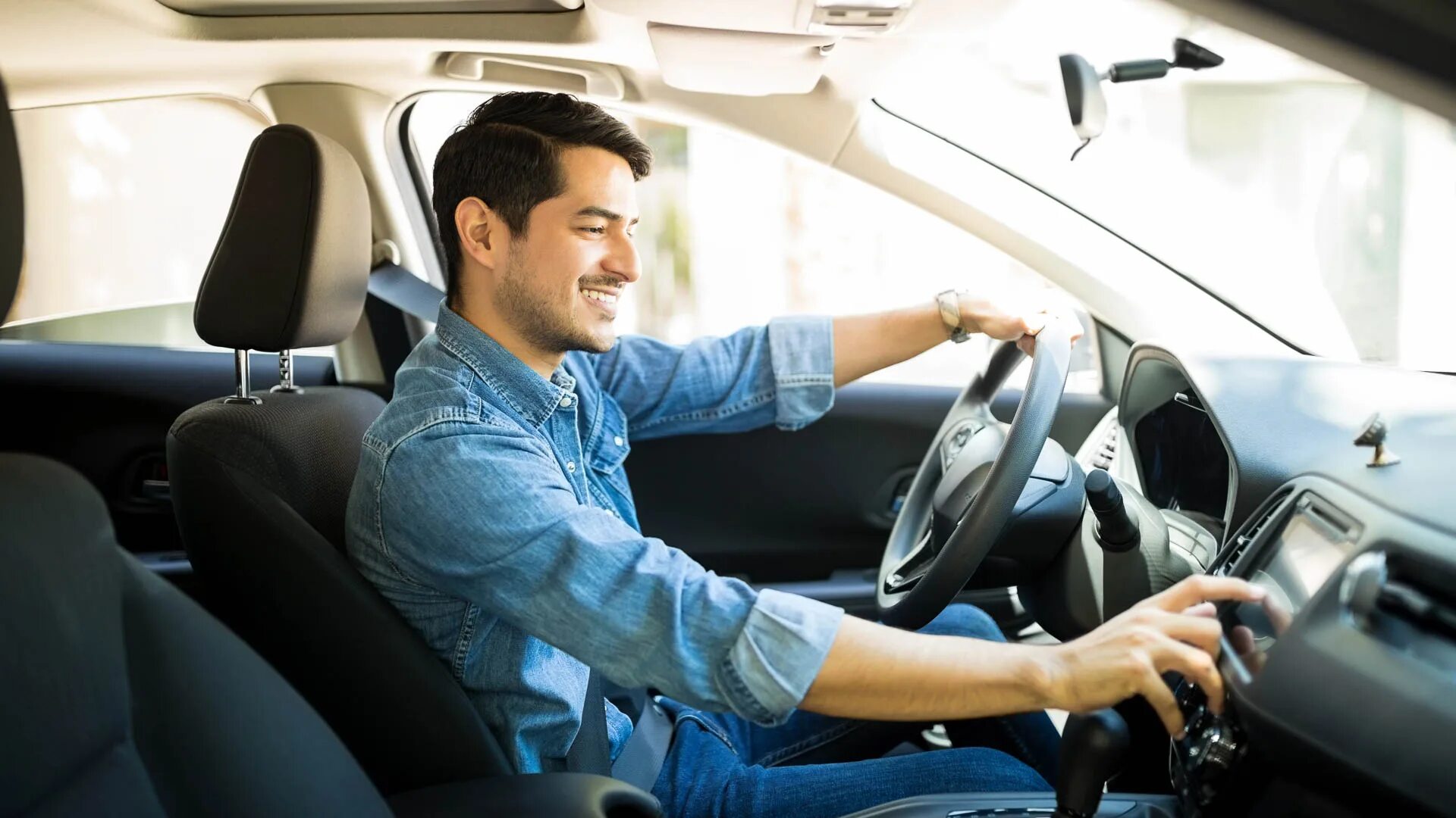 He was driving home. Радио в машине. мужчина драйв. car driving. радио реклама в машине.