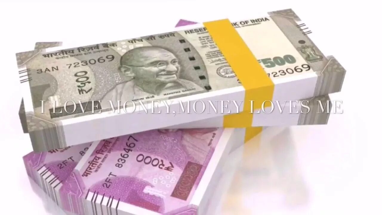 Пачка индийских рупий. 2000 Money. Indian money. 2000 Rupee.