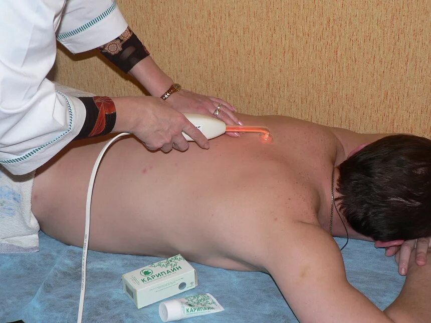 блокада в шею при остеохондрозе. дарсонваль для шеи и позвоночника. дарсонваль спины схема. дарсонвализация. дарсонваль на шейно-воротниковую зону.