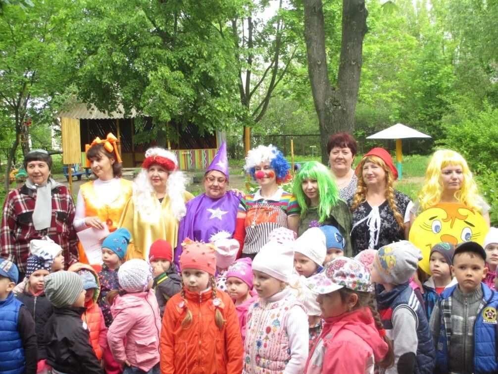 Московский родничок. Красноармейск Родничок. Детский сад Родничок Красноармейск Московская область. Детский сад Родничок Мариинск. Красноармейск Московская область детский садик Родничок.