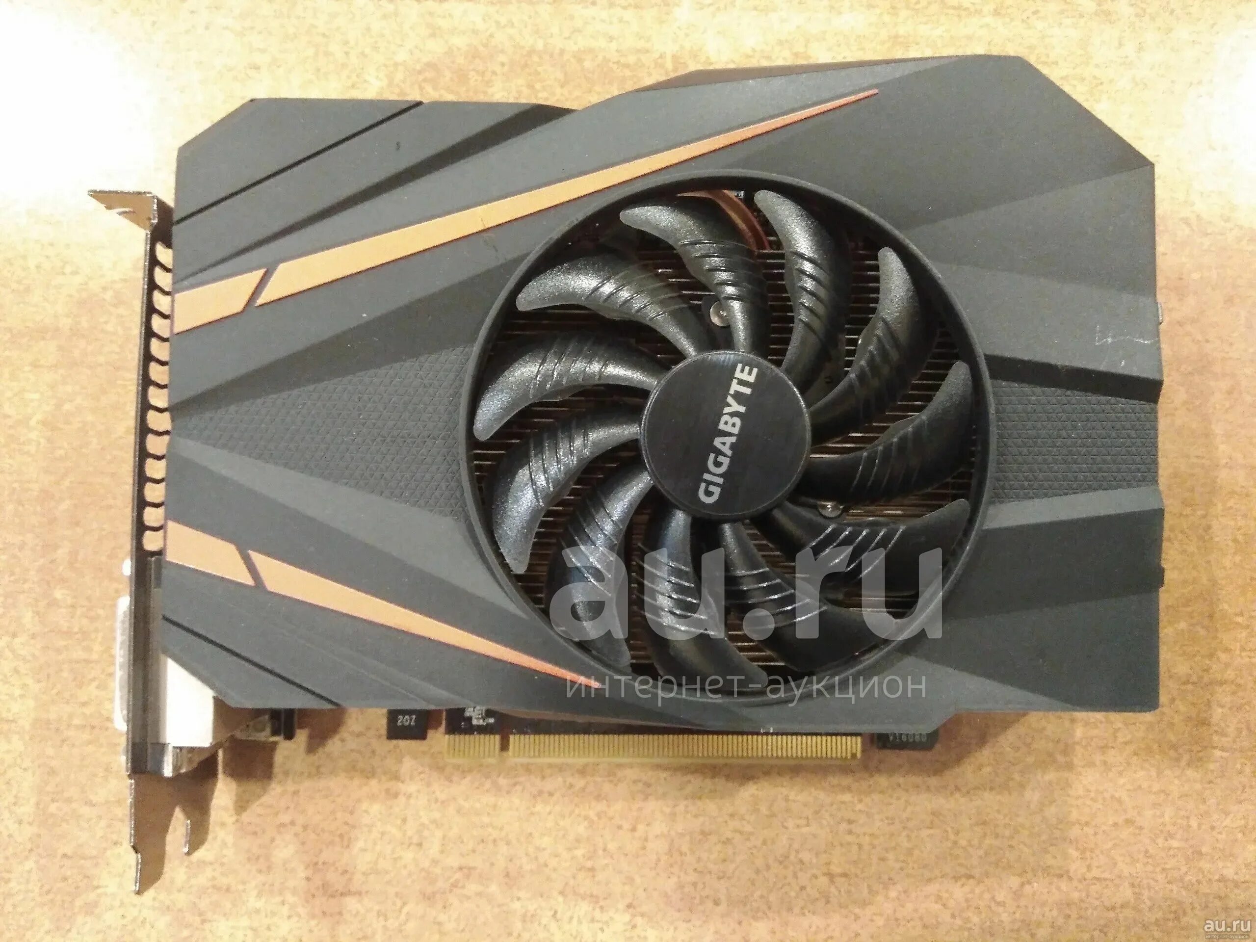 Gigabyte geforce gtx 1060 itx. Гигабайт 1060 3gb. gtx 1060 3gb 1 вентилятор. 1060 6gb 3 кулера. 1060 6 гб 3 кулера.