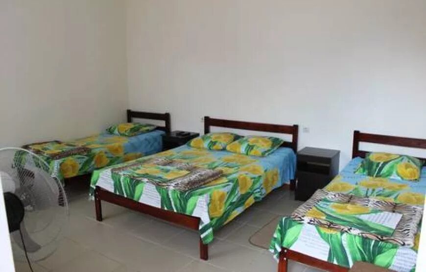 Калараша 85 лазаревское. Лазаревское ул калараш 4. Лазаревское ул калараша 6. Гостиница юг лазаревское. Гостевой дом юг лазаревское.