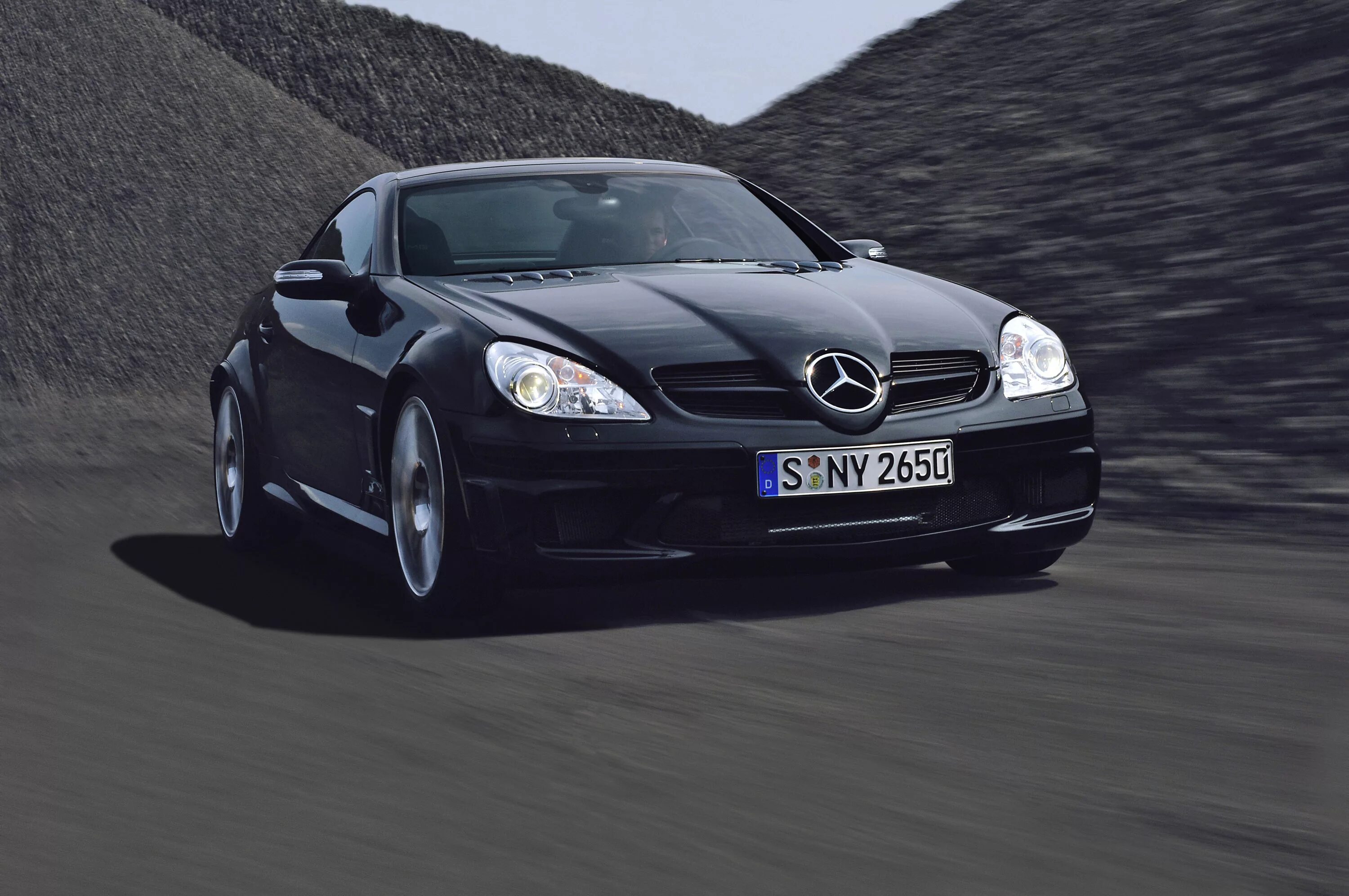 Мерседес slk 500. Mercedes slk 200 r171. Mercedes slk 55 amg r171. Слк телефон. Слк телефон.