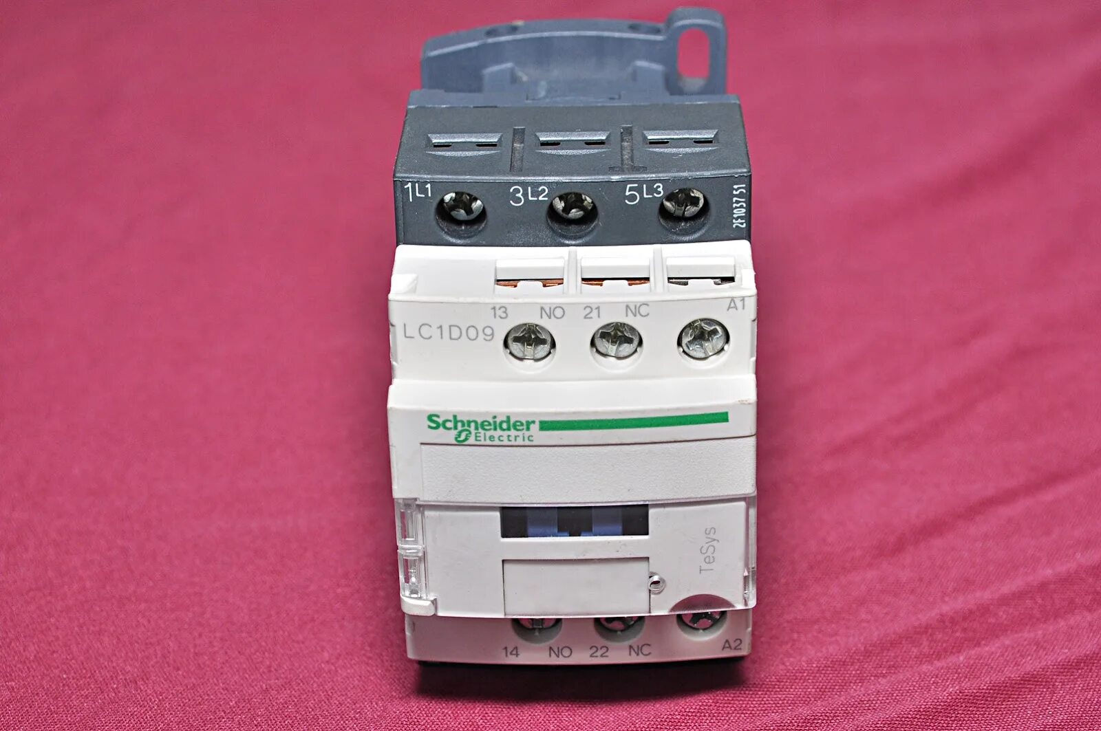 Schneider reverse 1999. Lc1d09 telemecanique. контактор 09-18a schneider electric. telemecanique a013250. auxiliary contacts a600-p600.