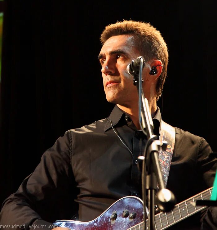 Рок-музыкант вячеслав бутусов. Камеди клаб 6 сезон. Константин бутусов казань. Костя бутусов. Костя бутусов.