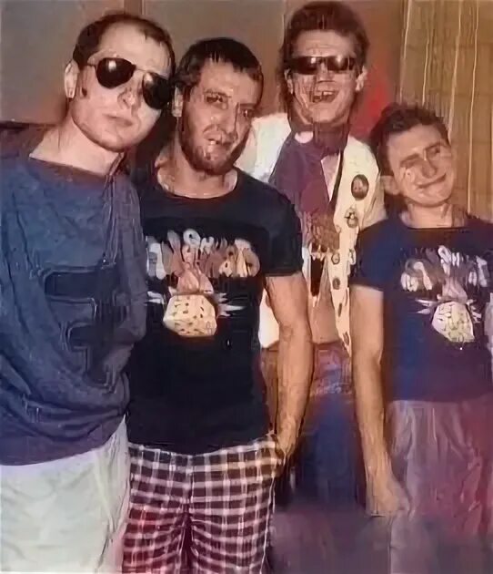 Странно группа. Странные игры рок-группа. Фото группы странные игры. Группы 90-х пост панк. Long island группа спб.