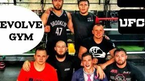 Evolve gym на павелецкой. Evolve gym клуб мма. Evolve gym, москва дербеневская набережная. Академия единоборств перерва 32. Evolve gym договор.