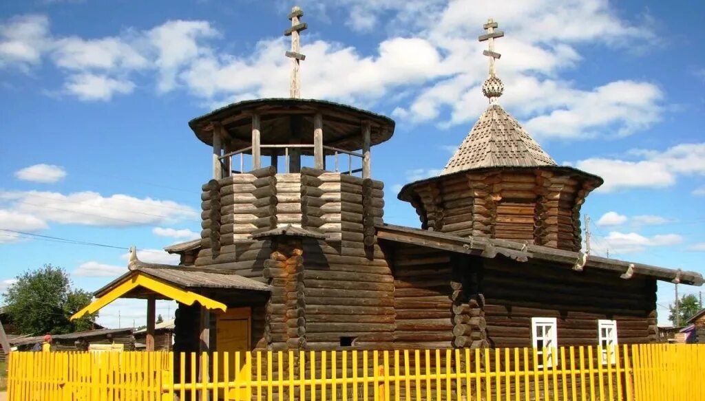 Кривая березка. Деревня крива. Деревня воля воронежская область. Часовня параскевы пятницы деревня кривое. Деревня крива.