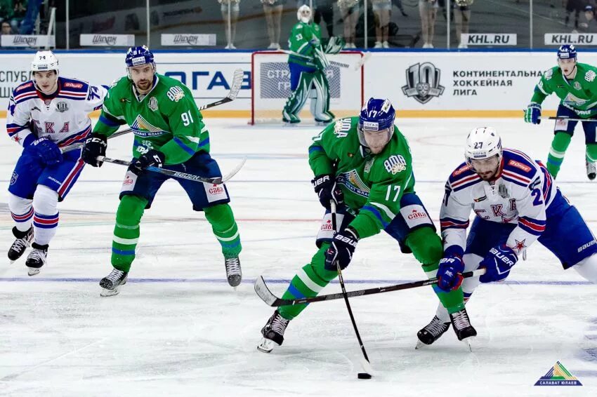 Ска салават юлаев прогноз. Картинка хоккей х/ к серов 2022. Ска салават юлаев прогноз. Хоккеист подмигивает салават ска. Хоккей салават юлаев.