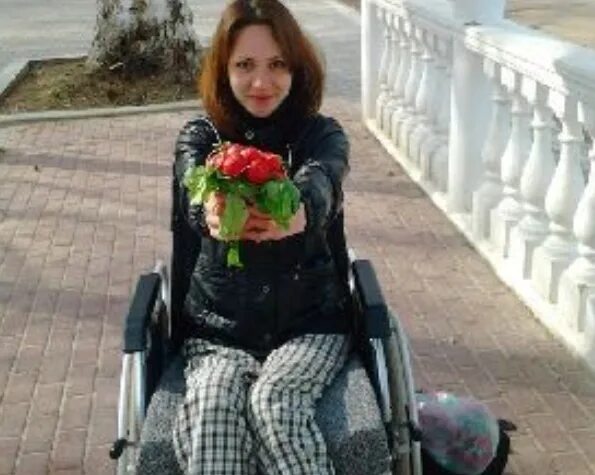 Shchelkunchik Wheelchair women, Wheelchair, Wheelchair photography