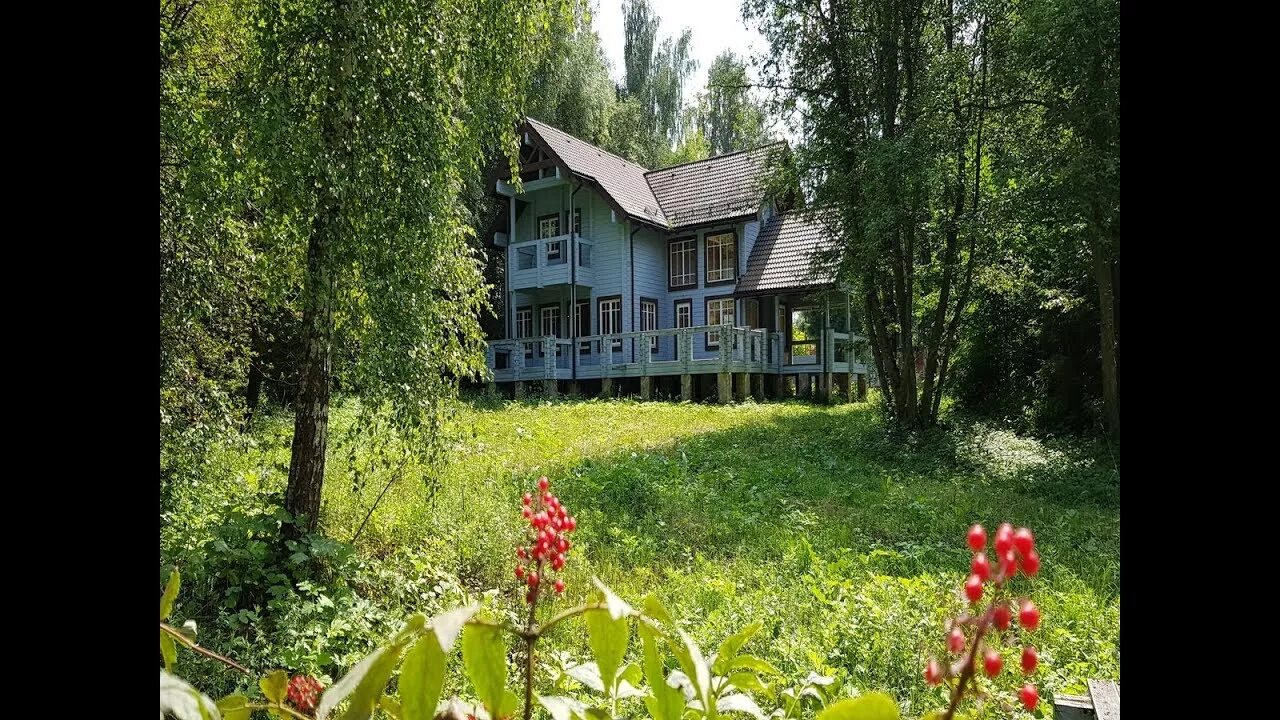 Дом у водохранилища истра холидей. Логиново истринское водохранилище. Дача истринское водохранилище. Проект дома для лесного участка. Коттеджные поселки на истринском водохранилище.