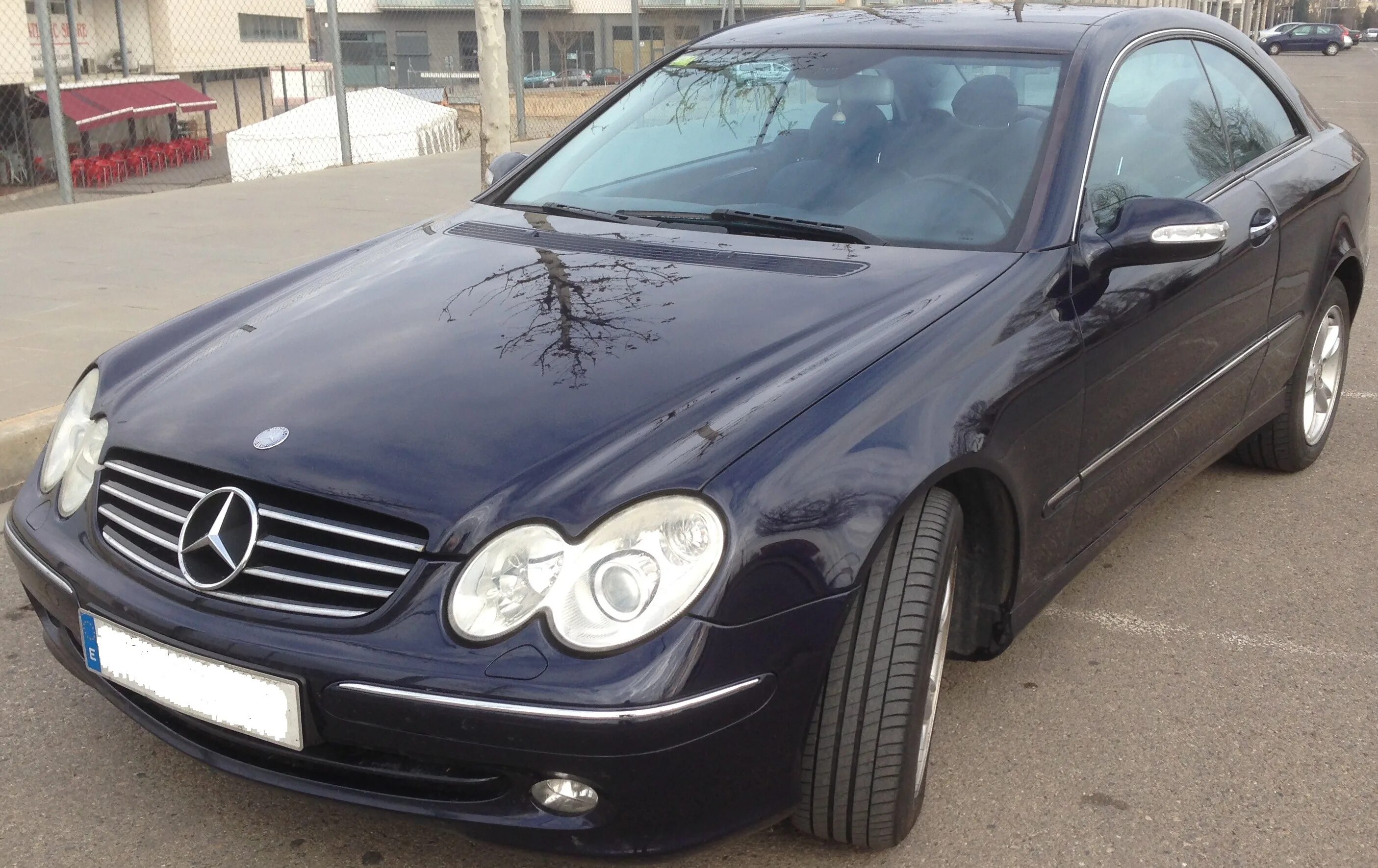 Оклейка передней части Mercedes (Мерседес) M-KLASSE ML 270 карбоновой пленкой це