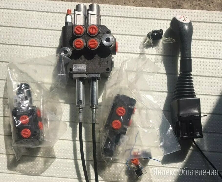 джойстик на кун. джойстик управления гидравликой для мтз 82. джойстик на мтз 82. джойстик на кун. джойстик управления кун мтз-82.