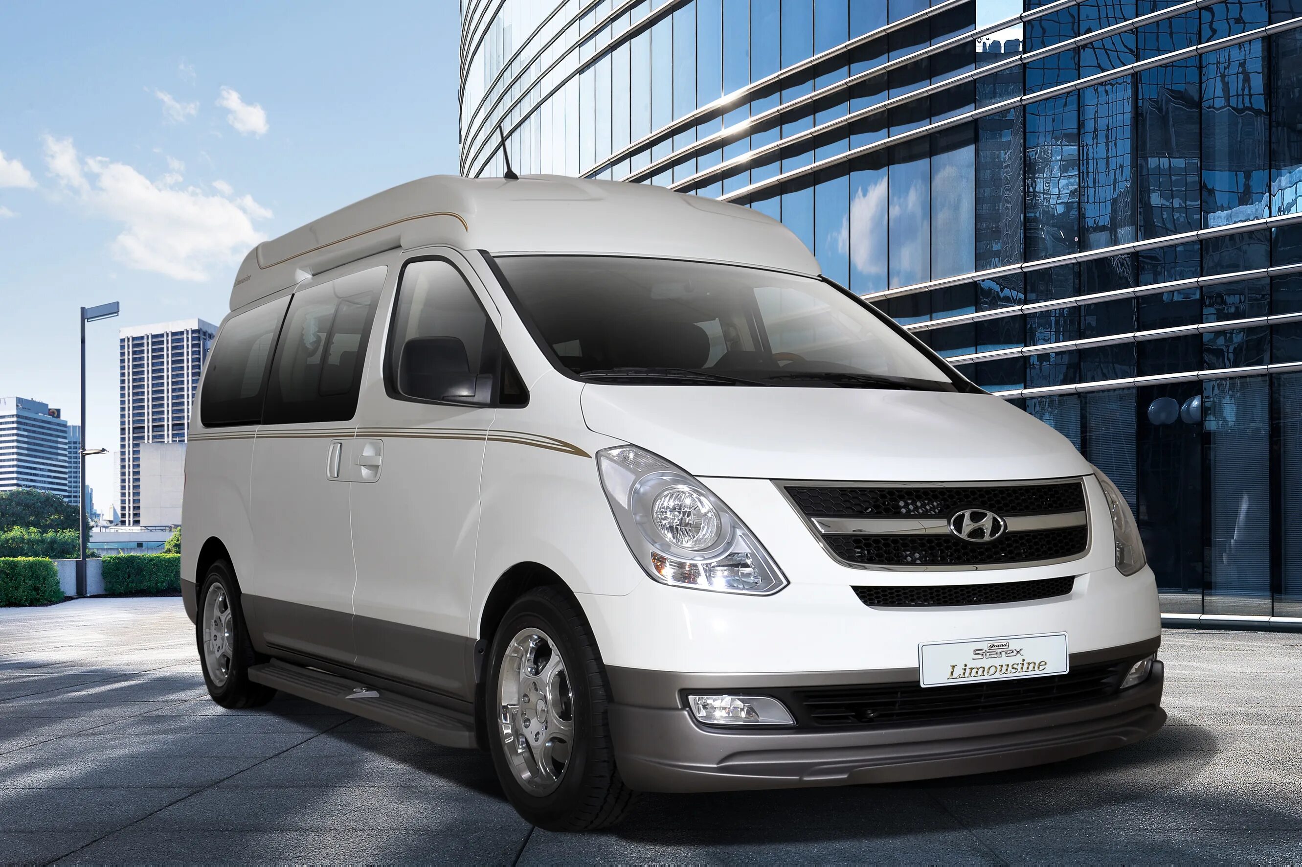 Hyundai Grand Starex. Hyundai Grand Starex 2007. Хёндай Гранд Старекс лимузин 2011. Микроавтобус Хендай Гранд Старекс. Микроавтобусы купить в спб и лен