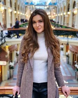 Самую красивую девушку познакомиться