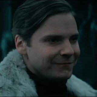 Земо актер