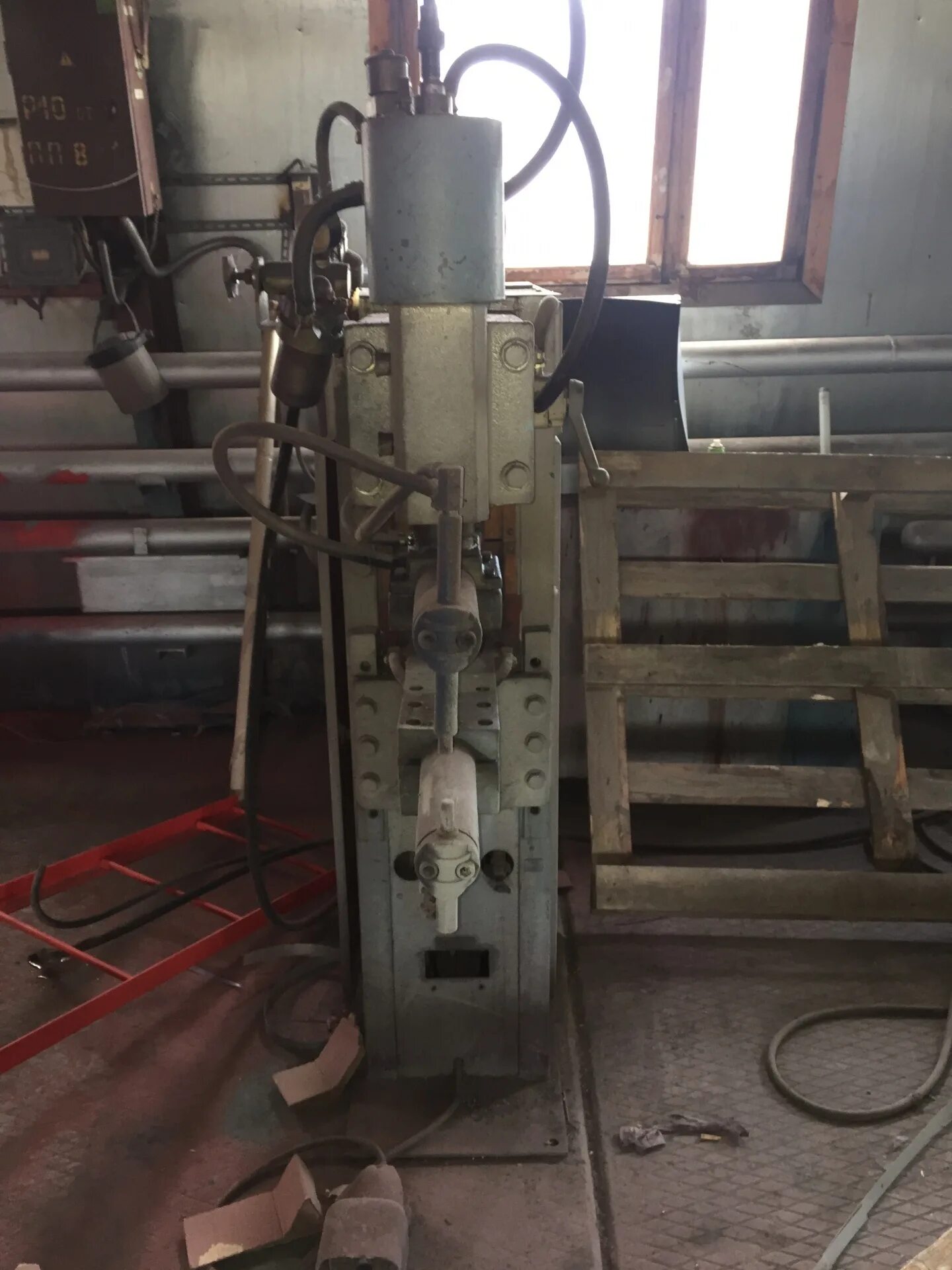 Сварки мт. Точечная контактная сварка мт 1928ухл4. Сварки мт. Машина сварочная мт-2202-1. Машина контактной точечной сварки мт-3001 ухл4.