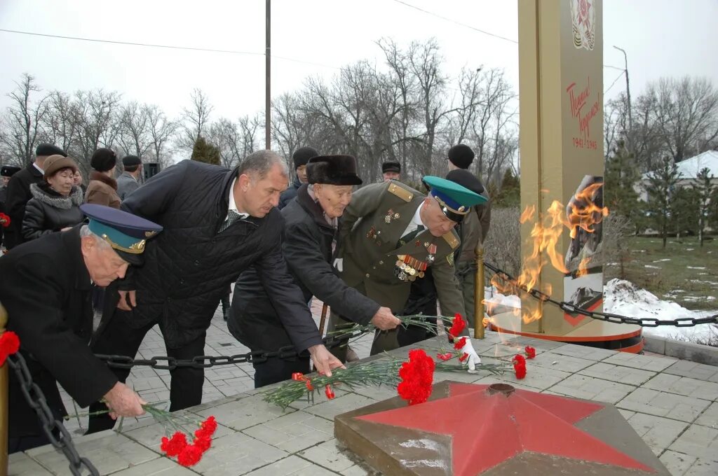 Село Дивное Апанасенковского района Ставропольского края. Освобождение Калмыкии от немецких захватчиков. День освобождения Элисты. Село Приютное Ставропольский край. Гисметео дивное ставропольский край