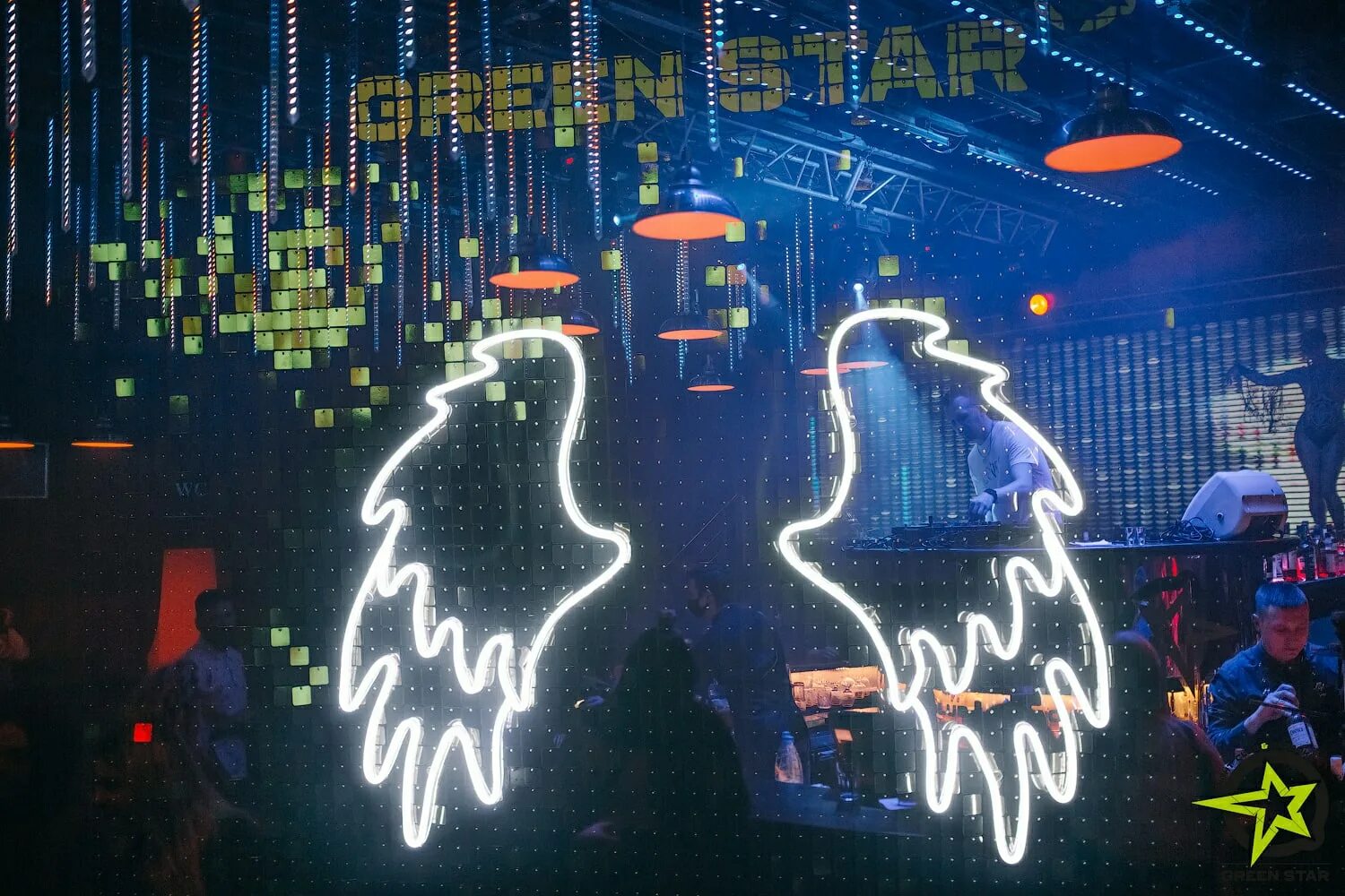 ночной клуб орел гринн. мега гринн ресторан орел. гринн стар орел. гринн орел ночью. грин стар курск.