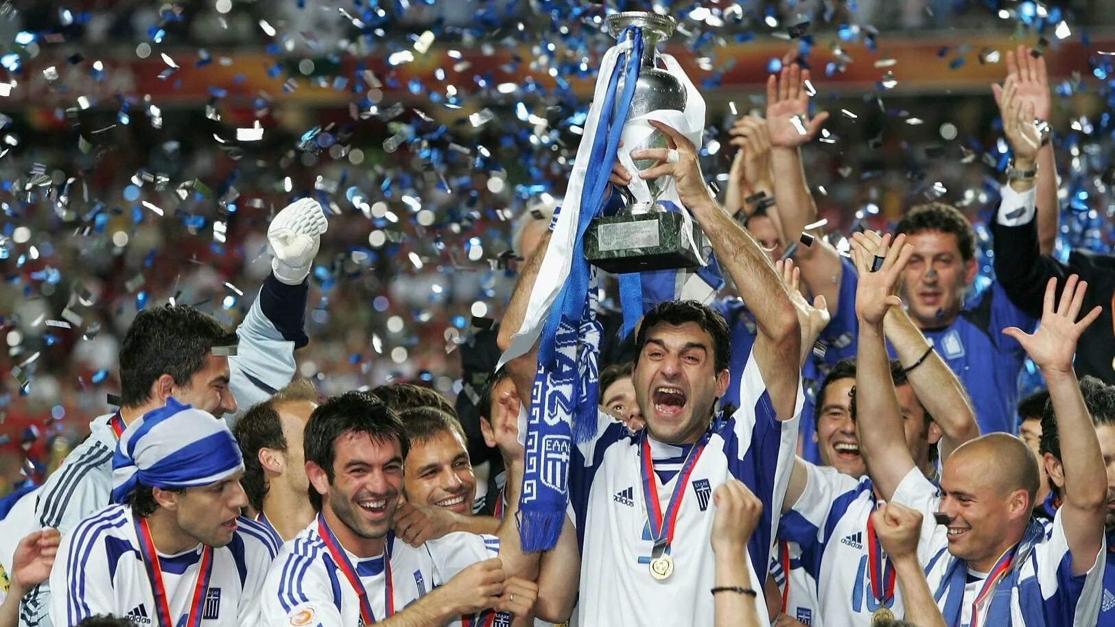 Чемпионат европы по футболу 2020 таблица. Реал мадрид 2017. Uefa european. Uefa european. European qualifiers 2016.